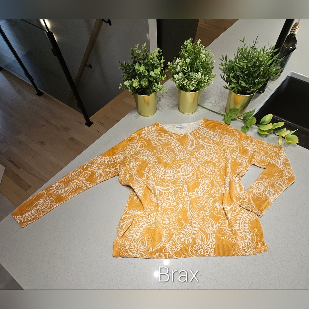 NWOT BRAX Haut de gamme ! Très beau tricot fait de laine et cachemire jaune
